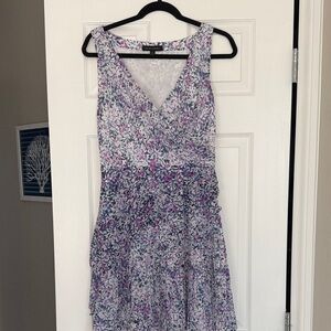 Banana Republic - floral  V-Neck Sleeveless Midi Dress - Lavender Pink